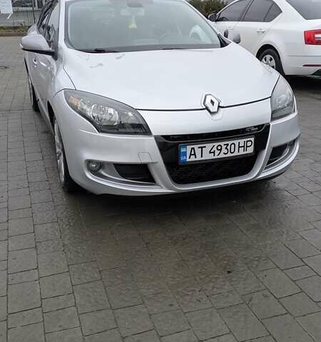 Серый Рено Меган, объемом двигателя 1.46 л и пробегом 293 тыс. км за 7200 $, фото 1 на Automoto.ua