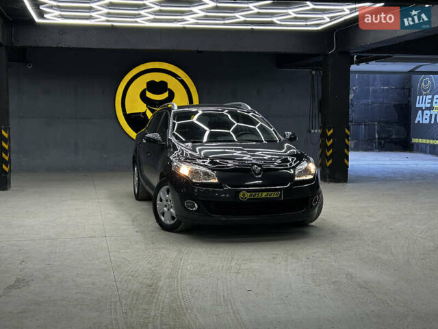 Сірий Рено Меган, об'ємом двигуна 1.46 л та пробігом 252 тис. км за 8500 $, фото 1 на Automoto.ua