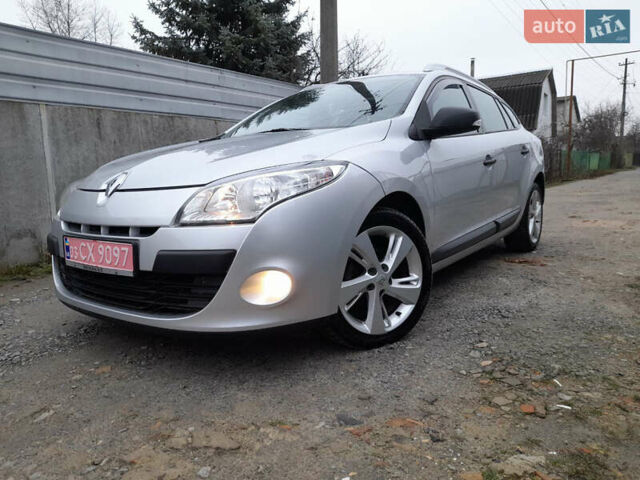 Серый Рено Меган, объемом двигателя 1.5 л и пробегом 270 тыс. км за 7350 $, фото 1 на Automoto.ua