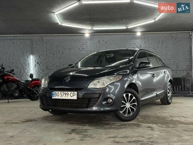 Сірий Рено Меган, об'ємом двигуна 1.5 л та пробігом 283 тис. км за 5999 $, фото 1 на Automoto.ua