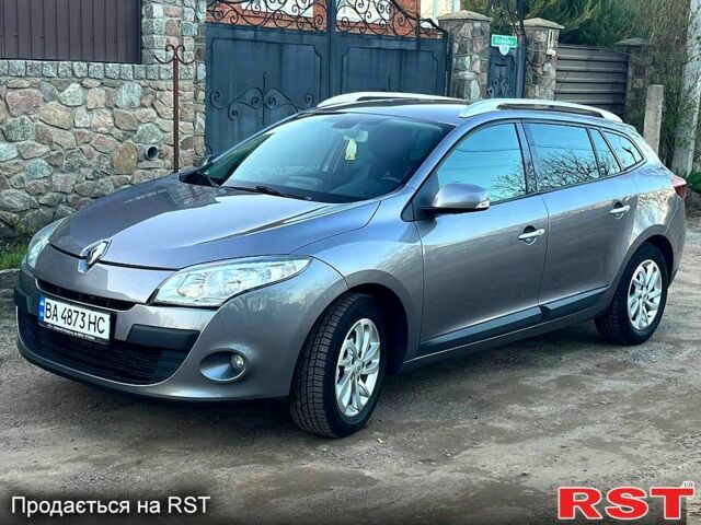 Сірий Рено Меган, об'ємом двигуна 1.5 л та пробігом 230 тис. км за 8200 $, фото 1 на Automoto.ua