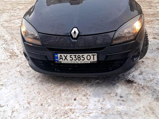 Сірий Рено Меган, об'ємом двигуна 1.5 л та пробігом 205 тис. км за 7200 $, фото 1 на Automoto.ua