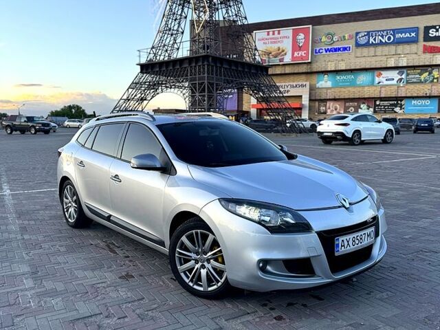 Сірий Рено Меган, об'ємом двигуна 1.5 л та пробігом 260 тис. км за 7700 $, фото 1 на Automoto.ua