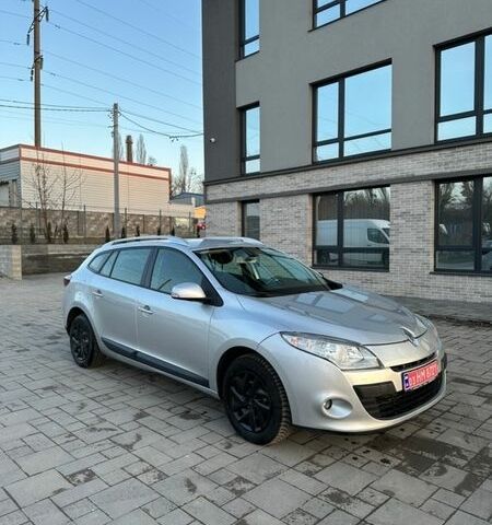 Серый Рено Меган, объемом двигателя 1.5 л и пробегом 277 тыс. км за 6700 $, фото 1 на Automoto.ua