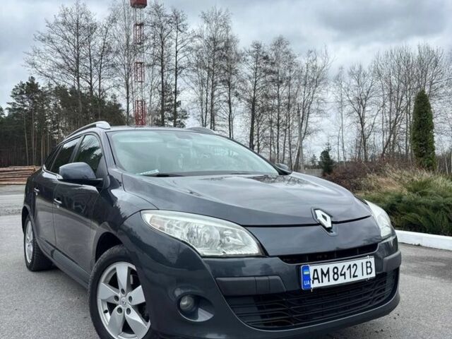 Сірий Рено Меган, об'ємом двигуна 1.6 л та пробігом 258 тис. км за 7550 $, фото 1 на Automoto.ua
