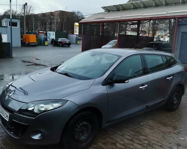 Сірий Рено Меган, об'ємом двигуна 1.46 л та пробігом 267 тис. км за 6900 $, фото 1 на Automoto.ua