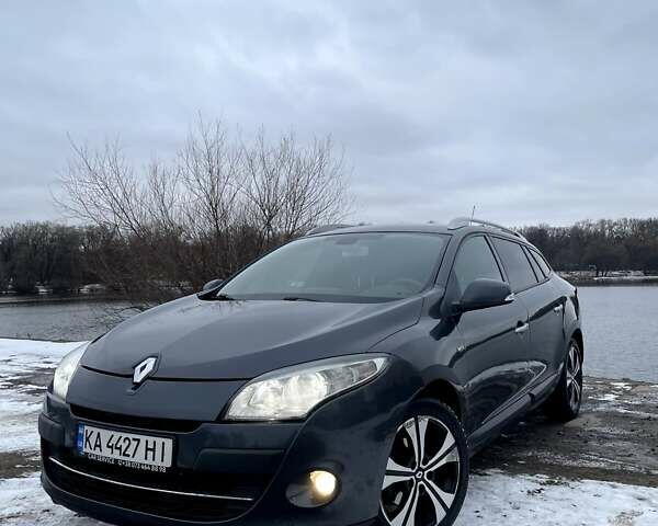 Сірий Рено Меган, об'ємом двигуна 1.87 л та пробігом 259 тис. км за 7000 $, фото 1 на Automoto.ua