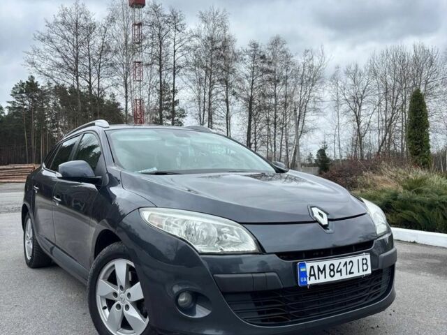Сірий Рено Меган, об'ємом двигуна 1.6 л та пробігом 258 тис. км за 6850 $, фото 1 на Automoto.ua