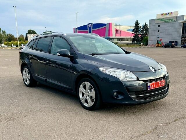 Сірий Рено Меган, об'ємом двигуна 1.6 л та пробігом 197 тис. км за 7900 $, фото 1 на Automoto.ua