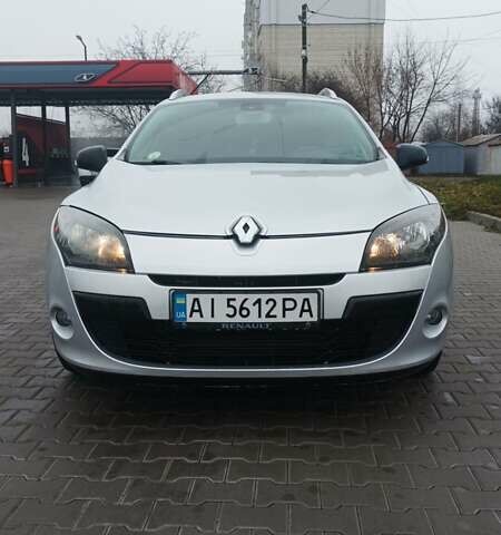 Серый Рено Меган, объемом двигателя 1.46 л и пробегом 307 тыс. км за 5800 $, фото 1 на Automoto.ua