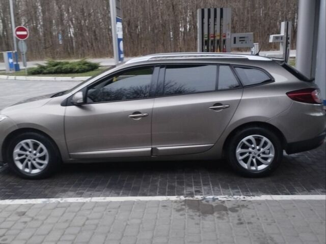 Сірий Рено Меган, об'ємом двигуна 1.46 л та пробігом 270 тис. км за 6800 $, фото 1 на Automoto.ua