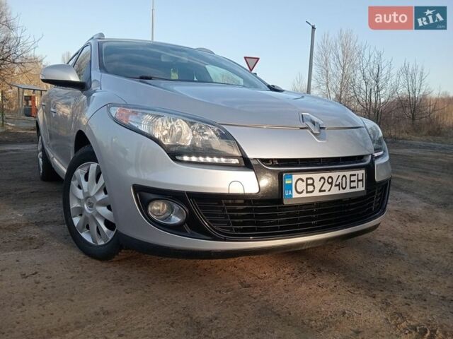 Сірий Рено Меган, об'ємом двигуна 1.46 л та пробігом 258 тис. км за 7500 $, фото 1 на Automoto.ua