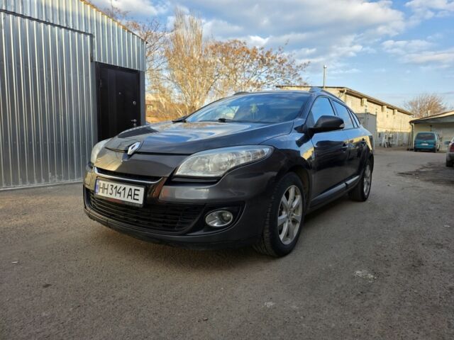 Серый Рено Меган, объемом двигателя 1.5 л и пробегом 293 тыс. км за 7150 $, фото 1 на Automoto.ua