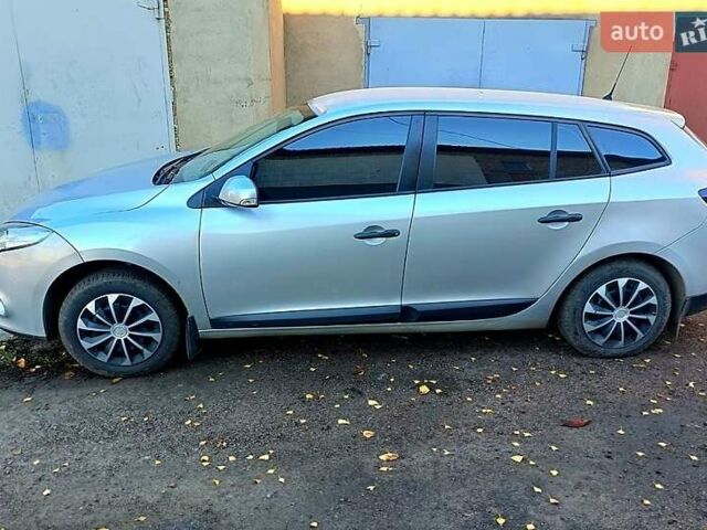 Сірий Рено Меган, об'ємом двигуна 1.5 л та пробігом 23 тис. км за 6700 $, фото 1 на Automoto.ua