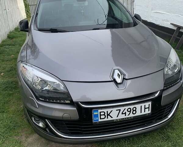 Серый Рено Меган, объемом двигателя 1.5 л и пробегом 240 тыс. км за 9500 $, фото 1 на Automoto.ua