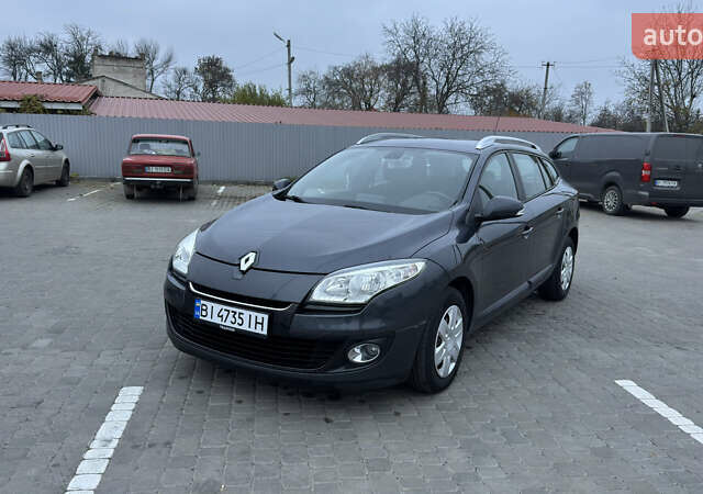 Серый Рено Меган, объемом двигателя 1.46 л и пробегом 183 тыс. км за 8450 $, фото 1 на Automoto.ua