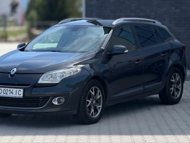 Серый Рено Меган, объемом двигателя 0 л и пробегом 250 тыс. км за 6520 $, фото 1 на Automoto.ua