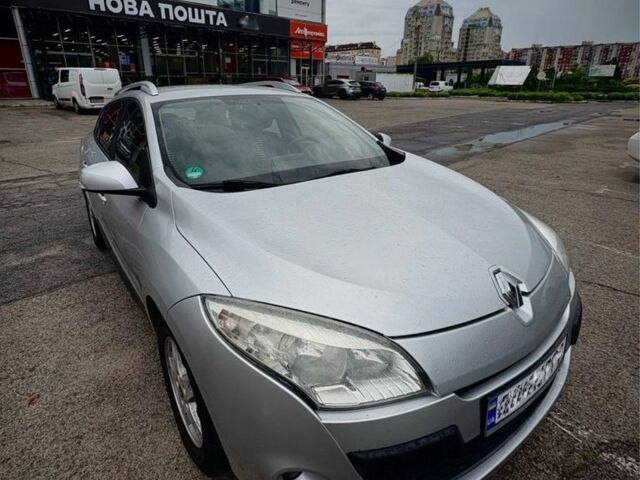 Сірий Рено Меган, об'ємом двигуна 0 л та пробігом 249 тис. км за 7518 $, фото 1 на Automoto.ua