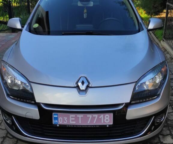 Сірий Рено Меган, об'ємом двигуна 1.5 л та пробігом 266 тис. км за 8000 $, фото 1 на Automoto.ua