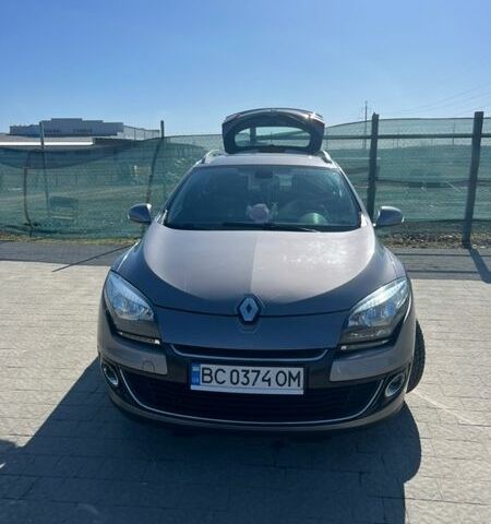 Сірий Рено Меган, об'ємом двигуна 1.6 л та пробігом 240 тис. км за 8600 $, фото 1 на Automoto.ua