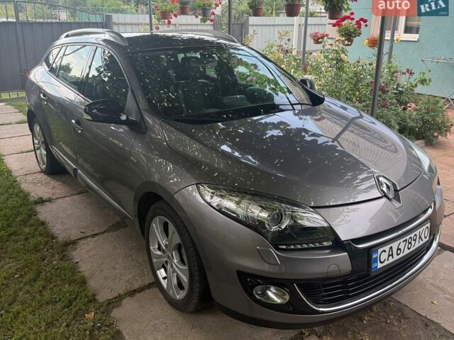 Сірий Рено Меган, об'ємом двигуна 1.46 л та пробігом 234 тис. км за 8800 $, фото 1 на Automoto.ua
