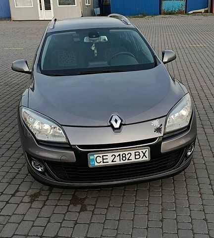 Сірий Рено Меган, об'ємом двигуна 1.5 л та пробігом 225 тис. км за 8200 $, фото 1 на Automoto.ua