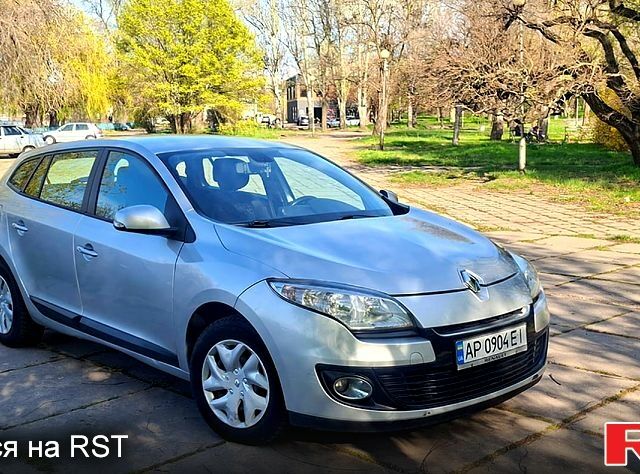 Сірий Рено Меган, об'ємом двигуна 1.5 л та пробігом 284 тис. км за 6700 $, фото 1 на Automoto.ua