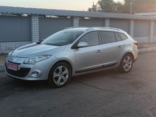 Сірий Рено Меган, об'ємом двигуна 1.5 л та пробігом 280 тис. км за 8450 $, фото 1 на Automoto.ua