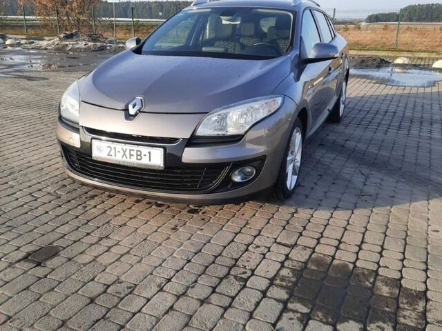 Сірий Рено Меган, об'ємом двигуна 1.5 л та пробігом 280 тис. км за 6999 $, фото 1 на Automoto.ua