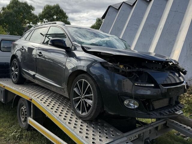 Сірий Рено Меган, об'ємом двигуна 1.6 л та пробігом 270 тис. км за 3999 $, фото 1 на Automoto.ua