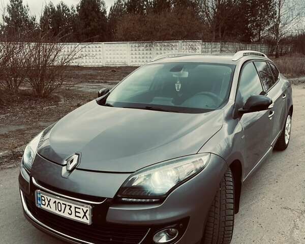 Сірий Рено Меган, об'ємом двигуна 1.46 л та пробігом 231 тис. км за 8300 $, фото 1 на Automoto.ua