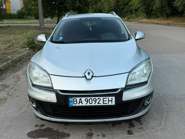 Сірий Рено Меган, об'ємом двигуна 1.5 л та пробігом 283 тис. км за 7000 $, фото 1 на Automoto.ua