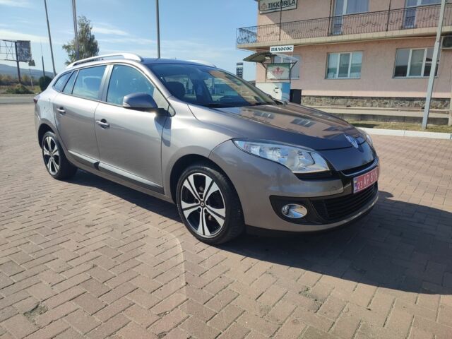 Сірий Рено Меган, об'ємом двигуна 1.5 л та пробігом 267 тис. км за 7527 $, фото 1 на Automoto.ua