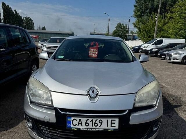Сірий Рено Меган, об'ємом двигуна 1.46 л та пробігом 260 тис. км за 6500 $, фото 1 на Automoto.ua