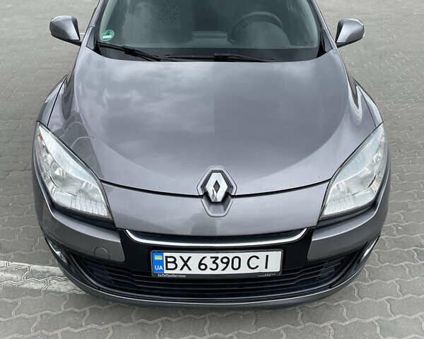 Сірий Рено Меган, об'ємом двигуна 1.5 л та пробігом 214 тис. км за 7500 $, фото 1 на Automoto.ua