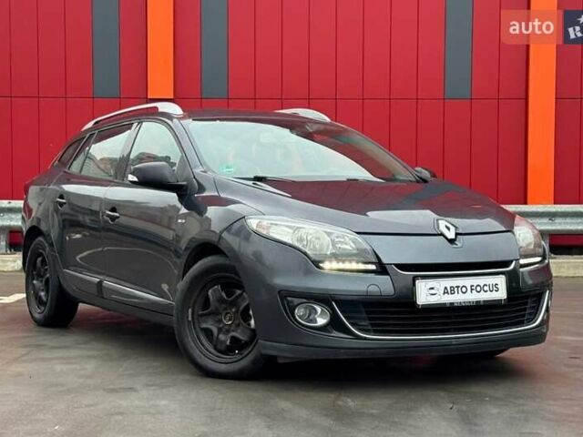 Сірий Рено Меган, об'ємом двигуна 1.46 л та пробігом 238 тис. км за 7990 $, фото 1 на Automoto.ua