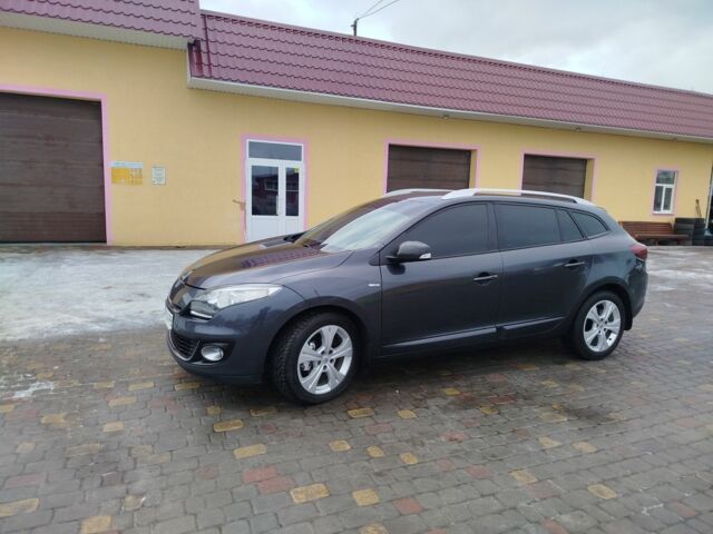 Серый Рено Меган, объемом двигателя 1.5 л и пробегом 228 тыс. км за 7800 $, фото 1 на Automoto.ua