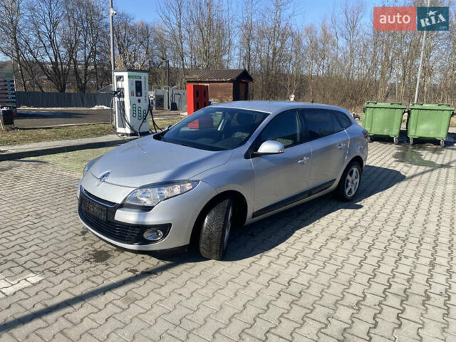 Серый Рено Меган, объемом двигателя 1.5 л и пробегом 249 тыс. км за 6500 $, фото 1 на Automoto.ua