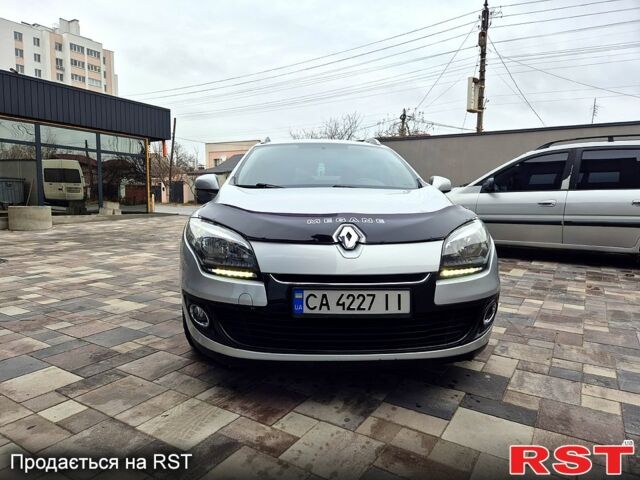 Сірий Рено Меган, об'ємом двигуна 1.5 л та пробігом 271 тис. км за 7500 $, фото 1 на Automoto.ua