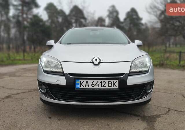 Сірий Рено Меган, об'ємом двигуна 1.5 л та пробігом 340 тис. км за 8000 $, фото 1 на Automoto.ua