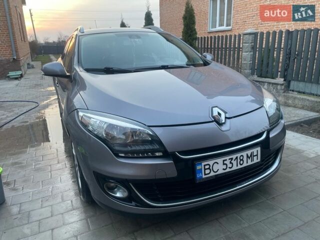 Сірий Рено Меган, об'ємом двигуна 1.46 л та пробігом 341 тис. км за 6700 $, фото 1 на Automoto.ua