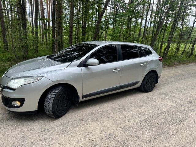 Сірий Рено Меган, об'ємом двигуна 1.5 л та пробігом 300 тис. км за 5022 $, фото 1 на Automoto.ua