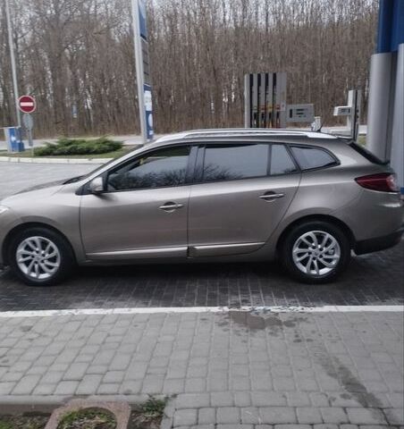 Сірий Рено Меган, об'ємом двигуна 1.46 л та пробігом 270 тис. км за 7200 $, фото 1 на Automoto.ua