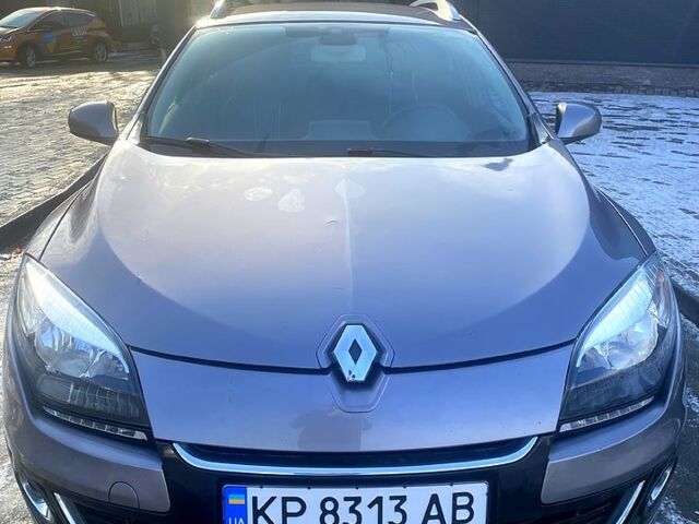 Серый Рено Меган, объемом двигателя 1.5 л и пробегом 215 тыс. км за 7200 $, фото 1 на Automoto.ua