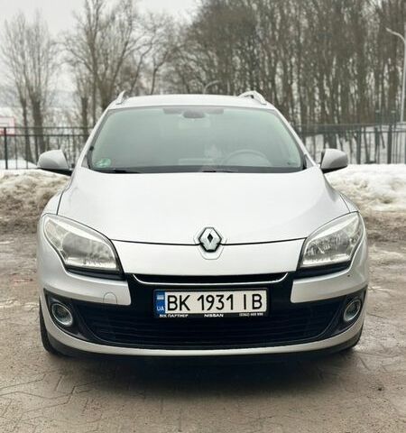 Сірий Рено Меган, об'ємом двигуна 1.46 л та пробігом 389 тис. км за 6399 $, фото 1 на Automoto.ua