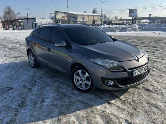 Серый Рено Меган, объемом двигателя 1.5 л и пробегом 275 тыс. км за 7900 $, фото 1 на Automoto.ua