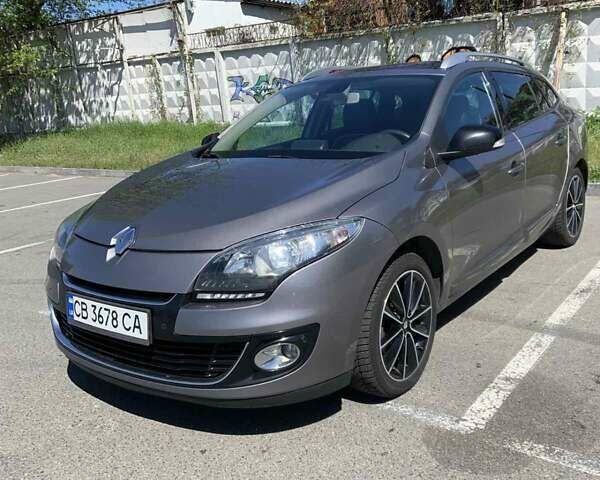 Серый Рено Меган, объемом двигателя 1.46 л и пробегом 280 тыс. км за 8299 $, фото 1 на Automoto.ua