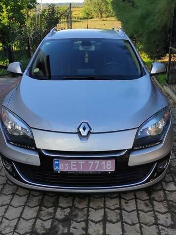 Сірий Рено Меган, об'ємом двигуна 1.5 л та пробігом 266 тис. км за 8000 $, фото 1 на Automoto.ua