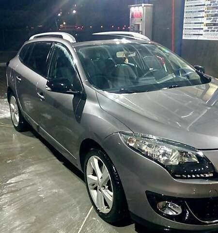 Сірий Рено Меган, об'ємом двигуна 1.46 л та пробігом 377 тис. км за 8100 $, фото 1 на Automoto.ua