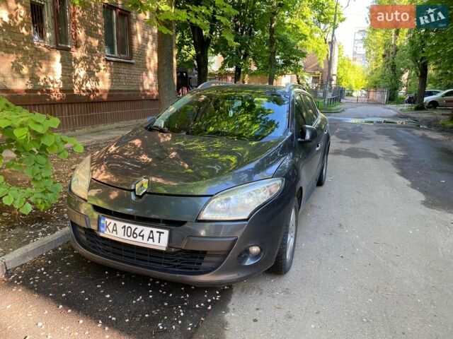 Серый Рено Меган, объемом двигателя 1.46 л и пробегом 350 тыс. км за 7000 $, фото 1 на Automoto.ua